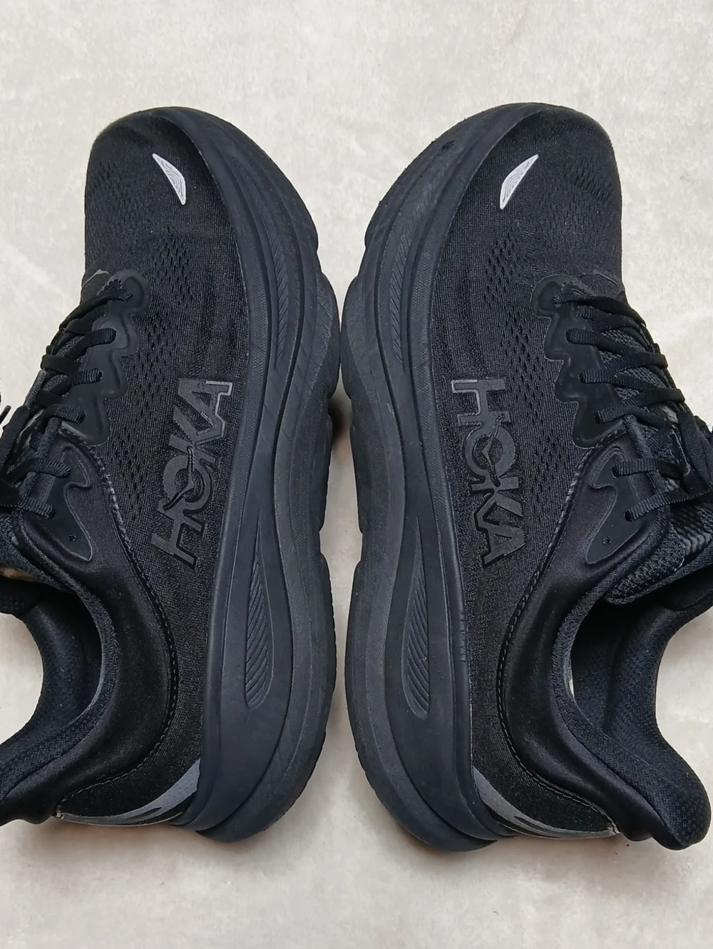 HOKA One One Bondi 9 Black Running Shoes Size 14D Mens